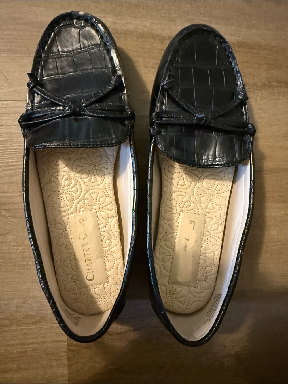 Charles By Charles David Black Croc-Embossed Loafers